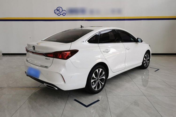 Used CHANGAN Eado 2021 PLUS Blue Whale NE 1.4T GDI DCT Flagship Model Exterior 2