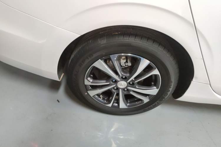 Used CHANGAN Eado 2021 PLUS Blue Whale NE 1.4T GDI DCT Prestige Model Exterior 3