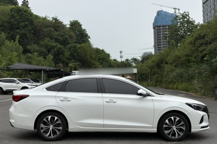 Used CHANGAN Eado 2021 PLUS Blue Whale NE 1.4T GDI DCT Flagship Model Exterior 4