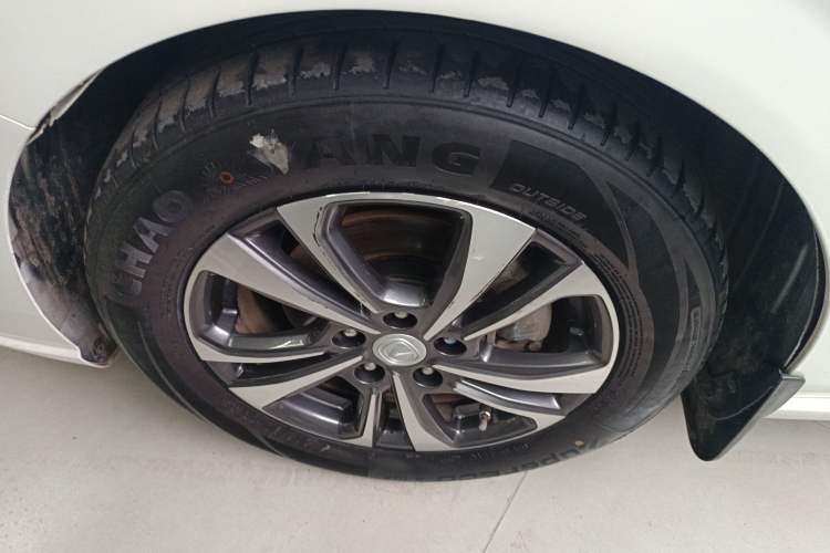 Used CHANGAN Eado 2021 PLUS 1.6L GDI CVT Luxury Model Exterior 4