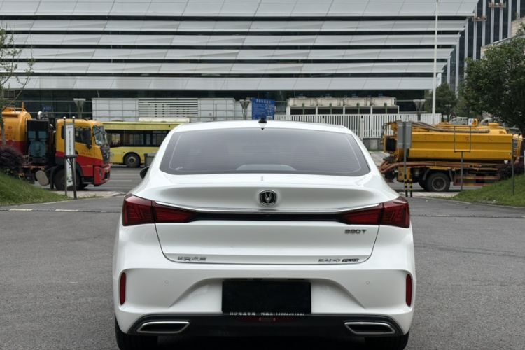 Used CHANGAN Eado 2021 PLUS Blue Whale NE 1.4T GDI DCT Flagship Model Exterior 6
