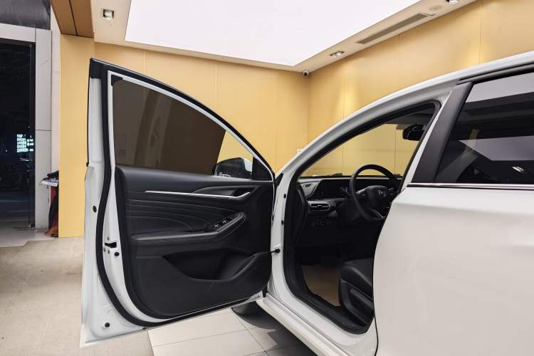 Used CHANGAN Eado 2021 PLUS 1.6L GDI CVT Luxury Model Exterior 6