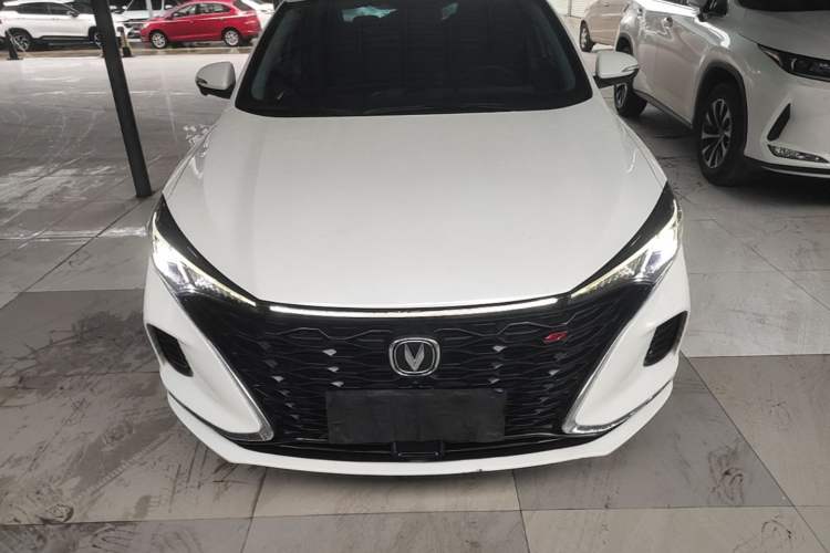 Used CHANGAN Eado 2021 PLUS Blue Whale NE 1.4T GDI DCT Prestige Model Front