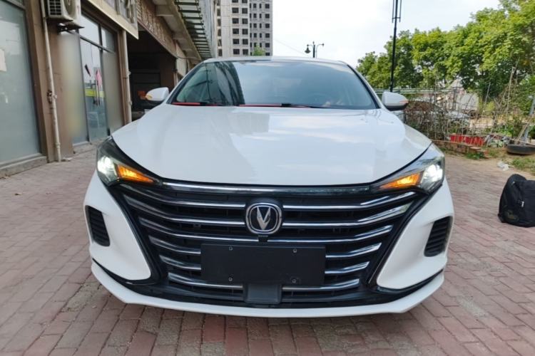 Used CHANGAN Eado 2021 PLUS 1.6L GDI Manual Luxury Model Front