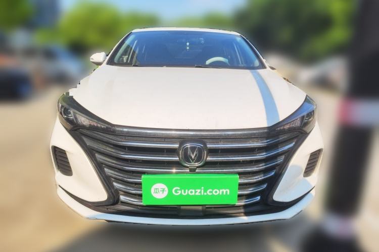 Used CHANGAN Eado 2021 PLUS 1.6L GDI Manual Luxury Model Front