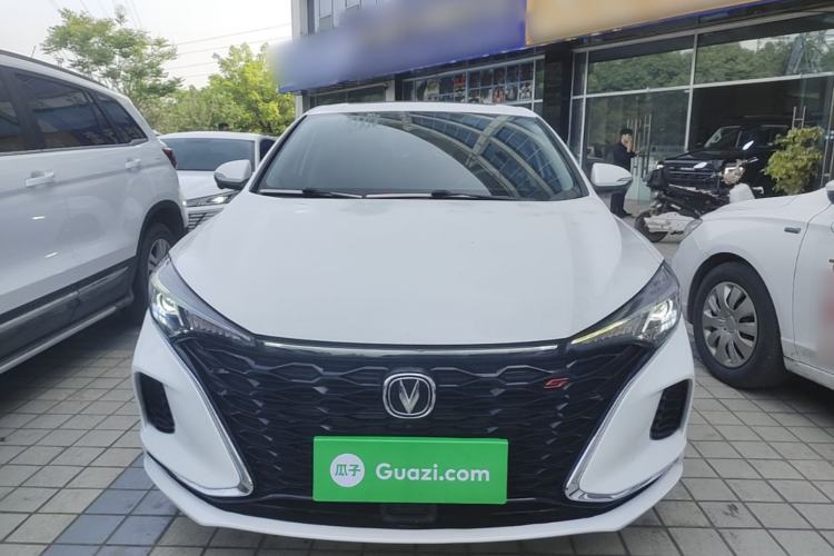 Used CHANGAN Eado 2021 PLUS Blue Whale NE 1.4T GDI DCT Flagship Model Front