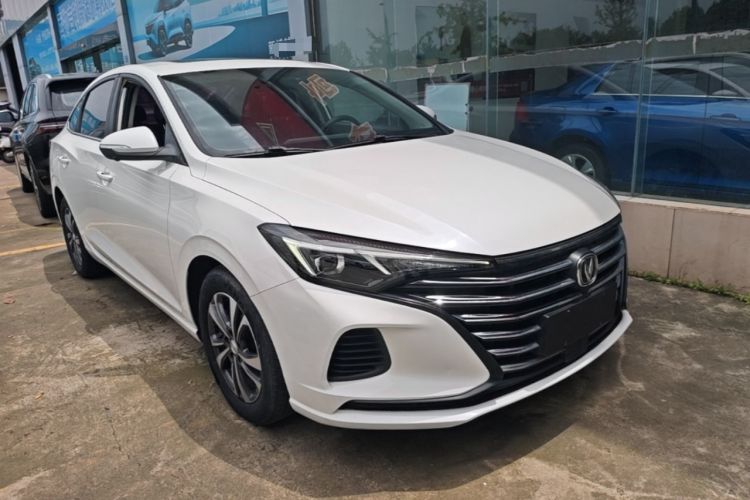 Used CHANGAN Eado 2021 PLUS 1.6L GDI CVT Luxury Model Front Right 45 Deg
