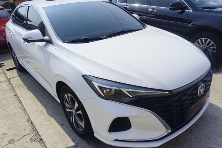 Used CHANGAN Eado 2021 PLUS Blue Whale NE 1.4T GDI DCT Prestige Model Front Right 45 Deg