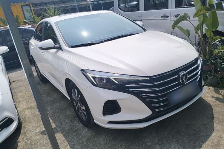 Used CHANGAN Eado 2021 PLUS 1.6L GDI CVT Luxury Model Front Right 45 Deg