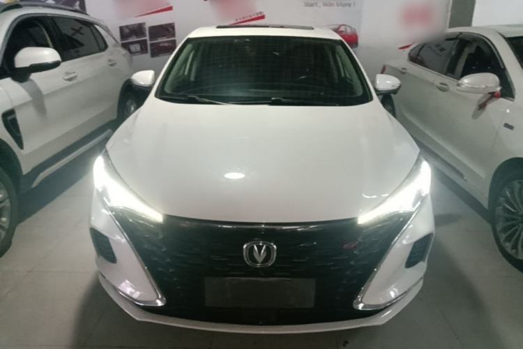 Used CHANGAN Eado 2021 PLUS Blue Whale NE 1.4T GDI DCT Flagship Model Front