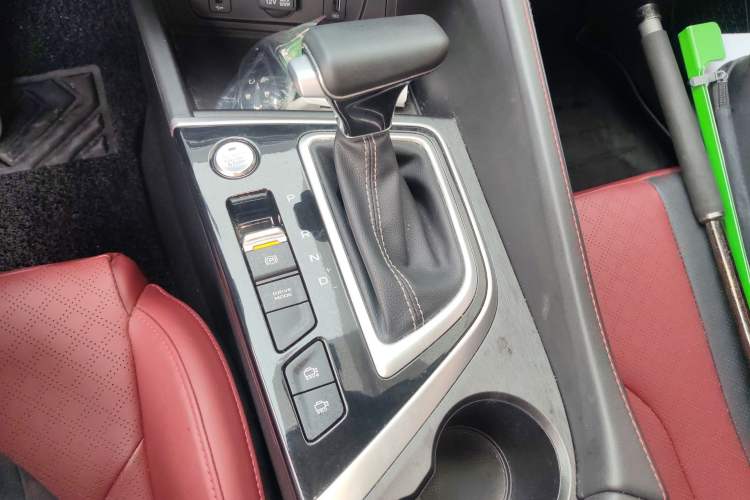 Used CHANGAN Eado 2021 PLUS Blue Whale NE 1.4T GDI DCT Prestige Model Gear Lever