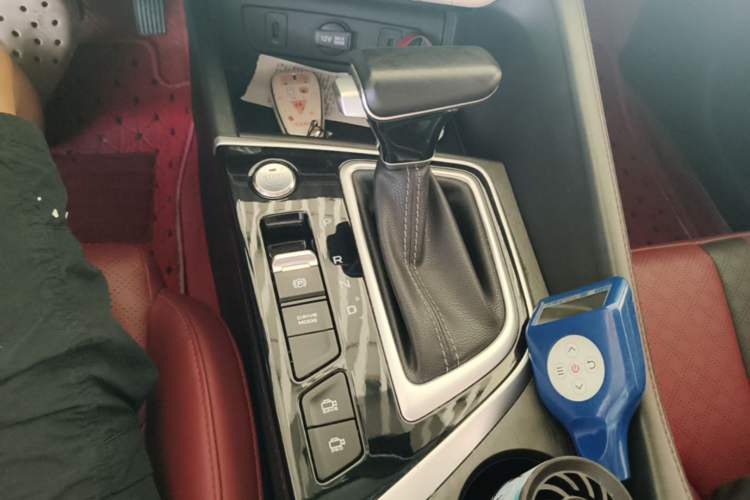 Used CHANGAN Eado 2021 PLUS Blue Whale NE 1.4T GDI DCT Prestige Model Gear Lever