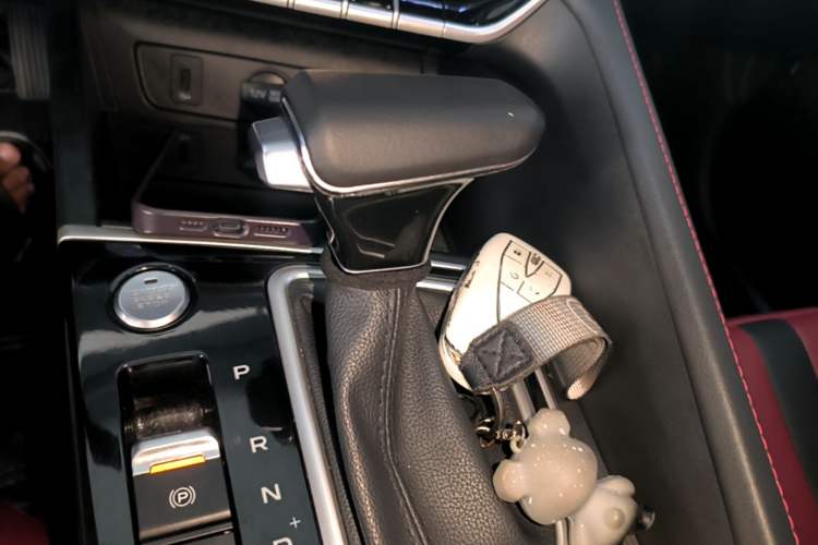 Used CHANGAN Eado 2021 PLUS Blue Whale NE 1.4T GDI DCT Flagship Model Gear Lever