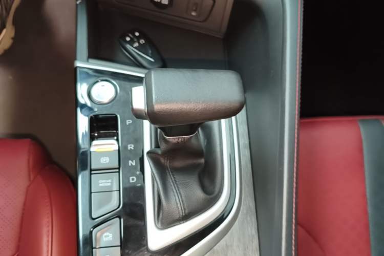 Used CHANGAN Eado 2021 PLUS Blue Whale NE 1.4T GDI DCT Flagship Model Gear Lever