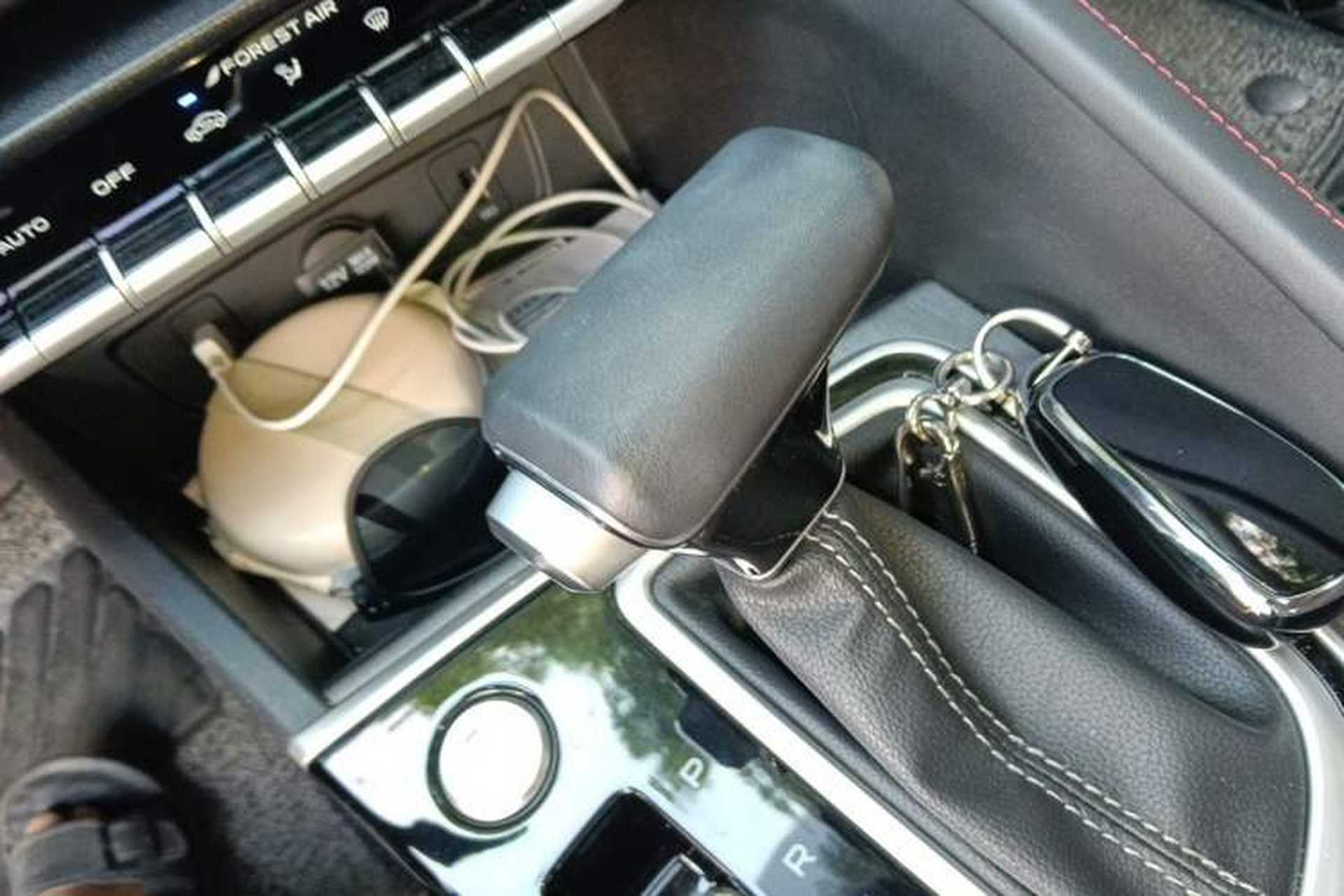 Used CHANGAN Eado 2021 PLUS Blue Whale NE 1.4T GDI DCT Prestige Model Gear Lever