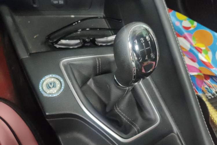 Used CHANGAN Eado 2021 PLUS 1.6L GDI Manual Elite Model Gear Lever