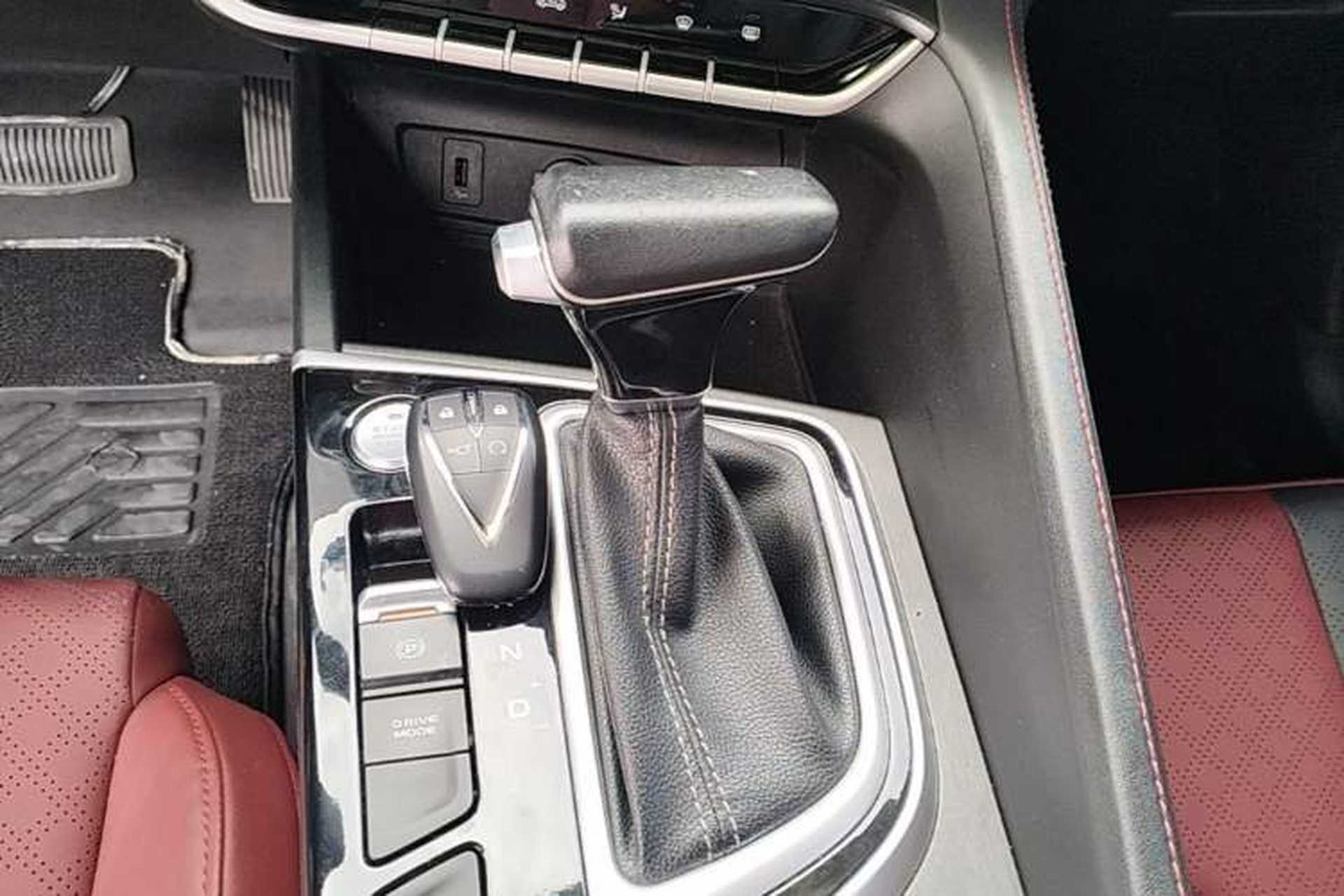 Used CHANGAN Eado 2021 PLUS Blue Whale NE 1.4T GDI DCT Prestige Model Gear Lever