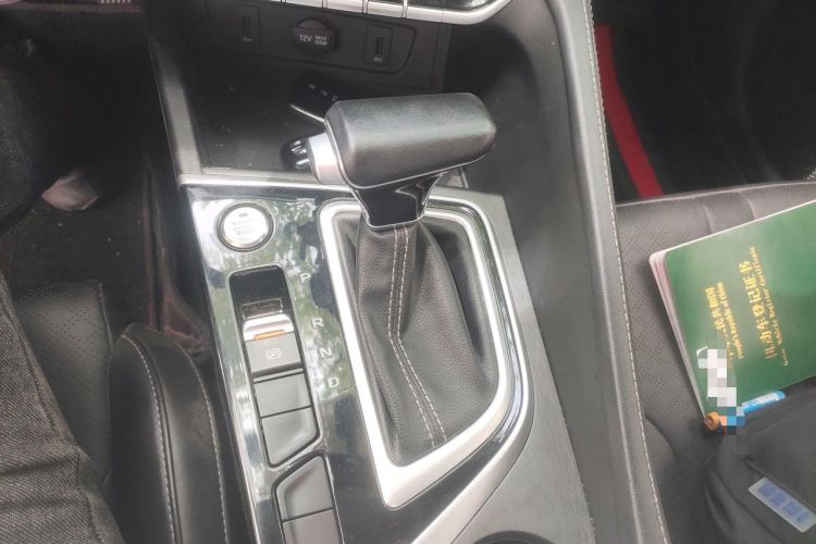 Used CHANGAN Eado 2021 PLUS 1.6L GDI CVT Elite Model Gear Lever