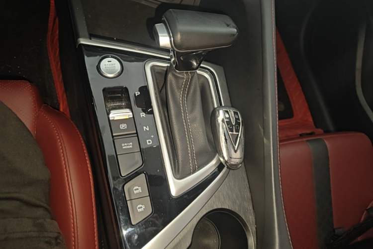 Used CHANGAN Eado 2021 PLUS Blue Whale NE 1.4T GDI DCT Prestige Model Gear Lever