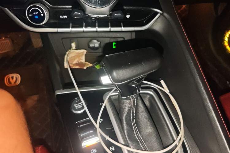 Used CHANGAN Eado 2021 PLUS Blue Whale NE 1.4T GDI DCT Prestige Model Gear Lever