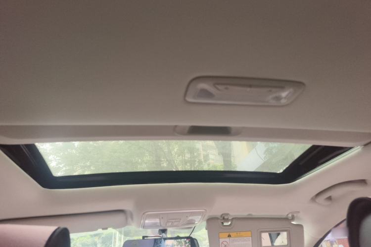 Used CHANGAN Eado 2021 PLUS 1.6L GDI CVT Luxury Model Headliner