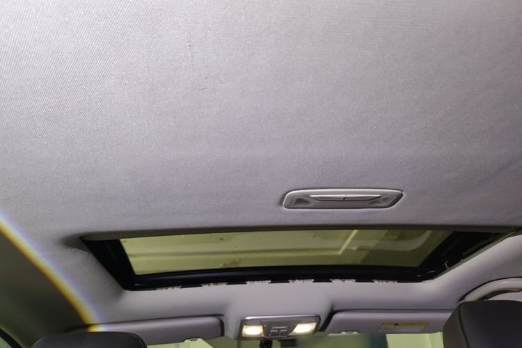 Used CHANGAN Eado 2021 PLUS 1.6L GDI CVT Luxury Model Headliner