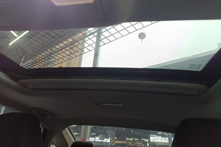 Used CHANGAN Eado 2021 PLUS 1.6L GDI CVT Luxury Model Headliner
