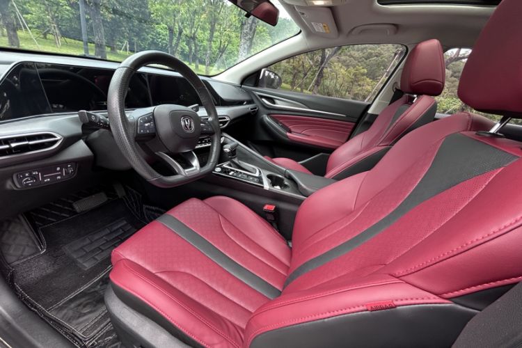 Used CHANGAN Eado 2021 PLUS Blue Whale NE 1.4T GDI DCT Flagship Model Interior 2