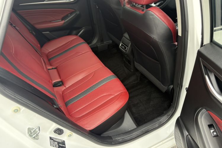 Used CHANGAN Eado 2021 PLUS Blue Whale NE 1.4T GDI DCT Flagship Model Interior 2
