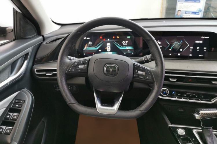 Used CHANGAN Eado 2021 PLUS Blue Whale NE 1.4T GDI DCT Flagship Model Interior 2