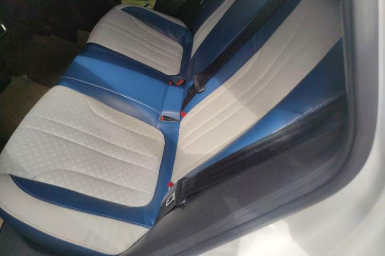 Used CHANGAN Eado 2021 PLUS Blue Whale NE 1.4T GDI DCT Flagship Model Interior 4
