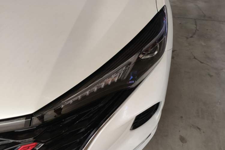 Used CHANGAN Eado 2021 PLUS Blue Whale NE 1.4T GDI DCT Prestige Model Left Front Headlight