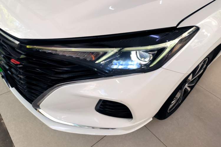 Used CHANGAN Eado 2021 PLUS Blue Whale NE 1.4T GDI DCT Flagship Model Left Front Headlight