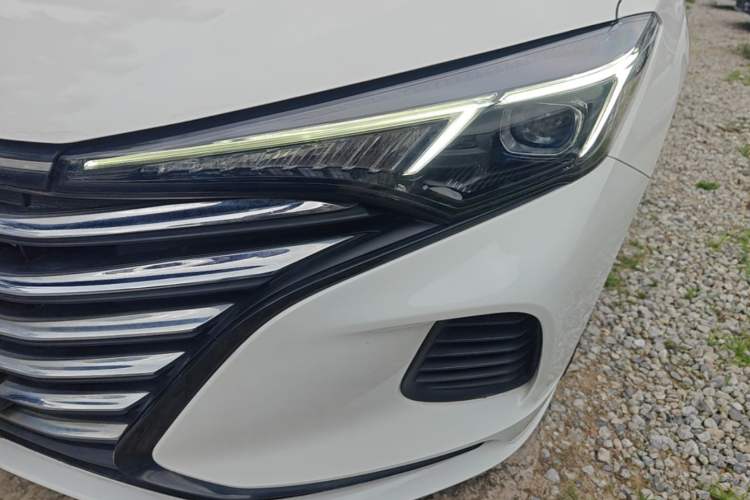Used CHANGAN Eado 2021 PLUS 1.6L GDI Manual Luxury Model Left Front Headlight