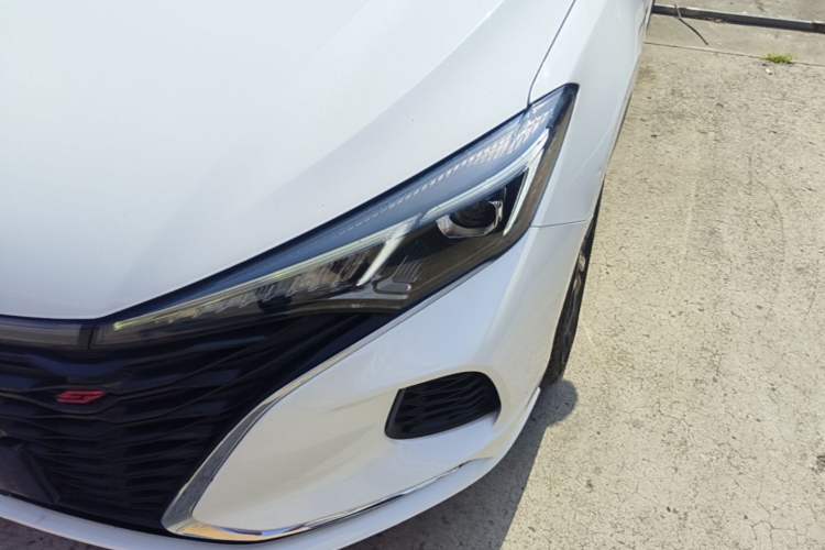 Used CHANGAN Eado 2021 PLUS Blue Whale NE 1.4T GDI DCT Prestige Model Left Front Headlight
