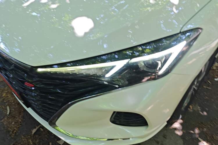 Used CHANGAN Eado 2021 PLUS Blue Whale NE 1.4T GDI DCT Prestige Model Left Front Headlight