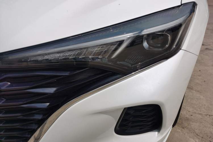 Used CHANGAN Eado 2021 PLUS Blue Whale NE 1.4T GDI DCT Prestige Model Left Front Headlight