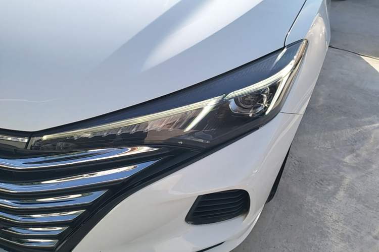 Used CHANGAN Eado 2021 PLUS 1.6L GDI CVT Luxury Model Left Front Headlight