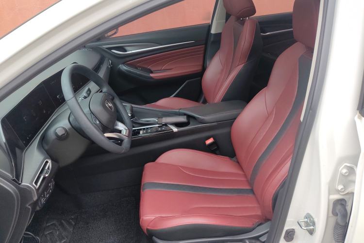 Used CHANGAN Eado 2021 PLUS Blue Whale NE 1.4T GDI DCT Prestige Model Left Front Seat