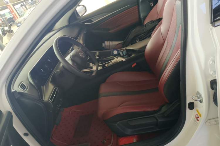 Used CHANGAN Eado 2021 PLUS Blue Whale NE 1.4T GDI DCT Prestige Model Left Front Seat