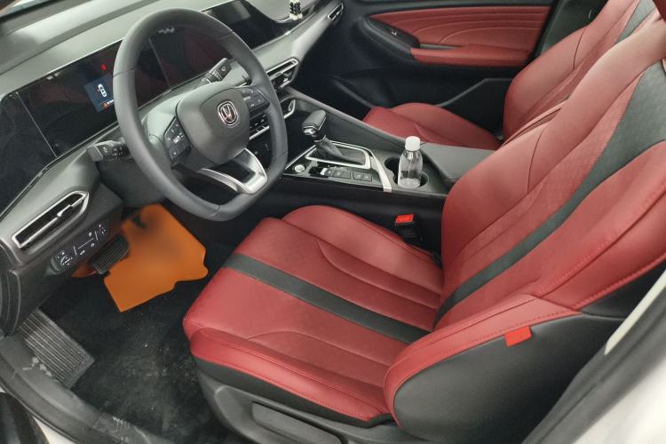 Used CHANGAN Eado 2021 PLUS Blue Whale NE 1.4T GDI DCT Prestige Model Left Front Seat