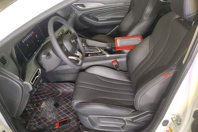 Used CHANGAN Eado 2021 PLUS 1.6L GDI CVT Luxury Model Left Front Seat