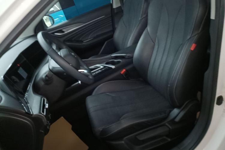 Used CHANGAN Eado 2021 PLUS 1.6L GDI CVT Luxury Model Left Front Seat
