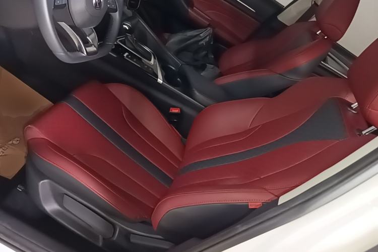 Used CHANGAN Eado 2021 PLUS Blue Whale NE 1.4T GDI DCT Prestige Model Left Front Seat