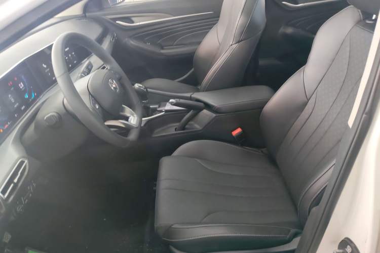Used CHANGAN Eado 2021 PLUS 1.6L GDI Manual Luxury Model Left Front Seat