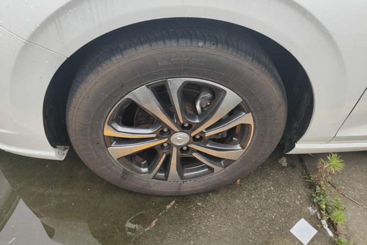 Used CHANGAN Eado 2021 PLUS Blue Whale NE 1.4T GDI DCT Prestige Model Left Front Wheel Hub