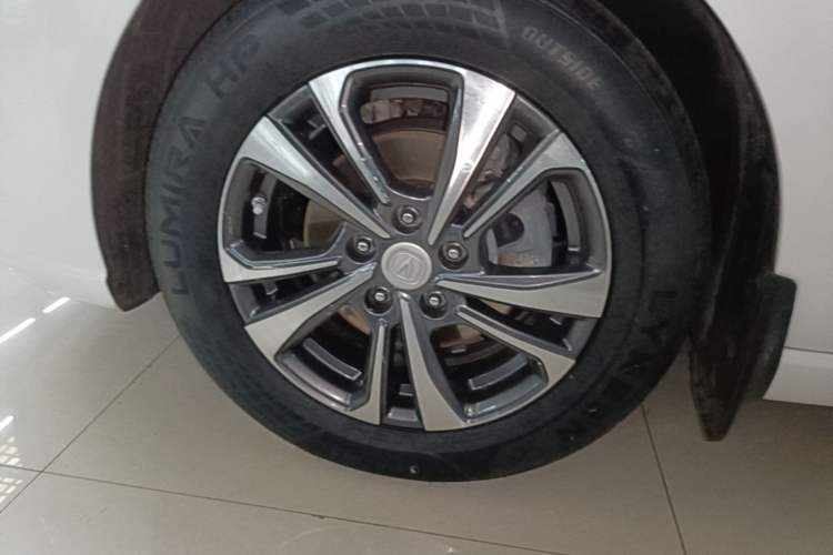 Used CHANGAN Eado 2021 PLUS 1.6L GDI CVT Luxury Model Left Front Wheel Hub