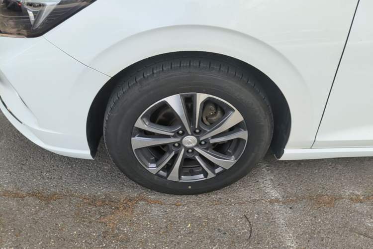 Used CHANGAN Eado 2021 PLUS Blue Whale NE 1.4T GDI DCT Prestige Model Left Front Wheel Hub