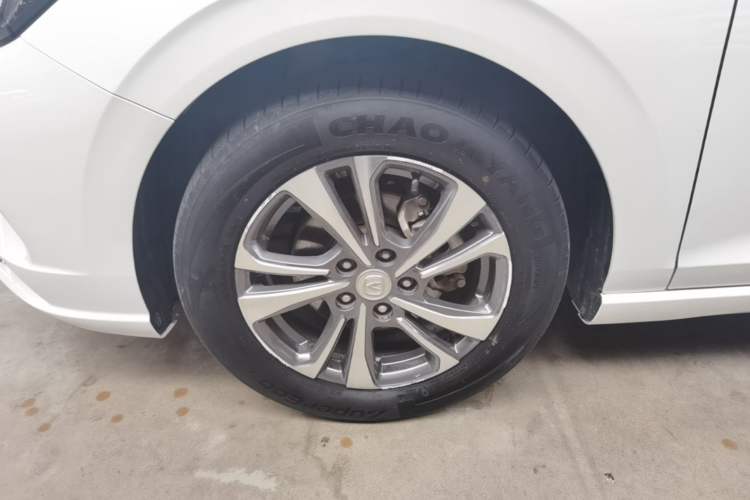 Used CHANGAN Eado 2021 PLUS Blue Whale NE 1.4T GDI DCT Prestige Model Left Front Wheel Hub