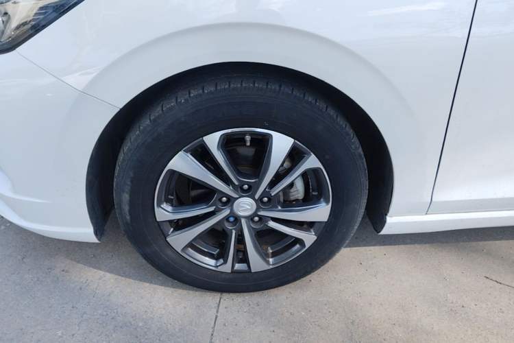Used CHANGAN Eado 2021 PLUS 1.6L GDI CVT Luxury Model Left Front Wheel Hub